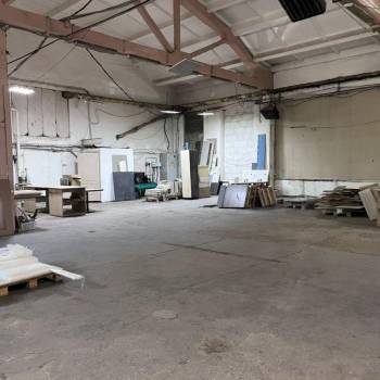 Сдается Нежилое помещение, 554 м²