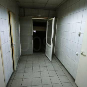 Сдается Нежилое помещение, 300 м²