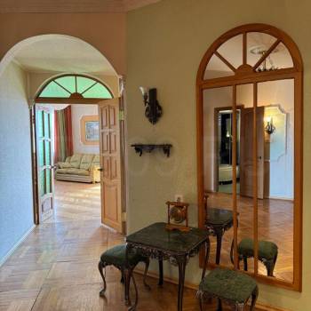 Сдается Многокомнатная квартира, 110 м²