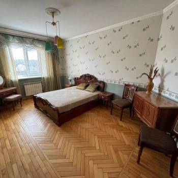 Сдается Многокомнатная квартира, 110 м²