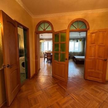 Сдается Многокомнатная квартира, 110 м²