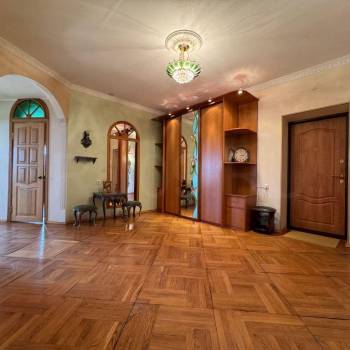 Сдается Многокомнатная квартира, 110 м²