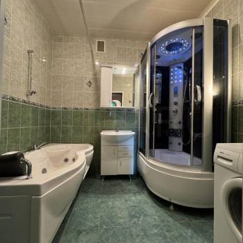 Сдается Многокомнатная квартира, 110 м²