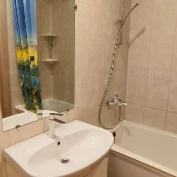 Продается 2-х комнатная квартира, 54 м²