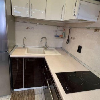 Продается 1-комнатная квартира, 36 м²