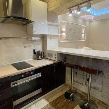 Продается 1-комнатная квартира, 36 м²