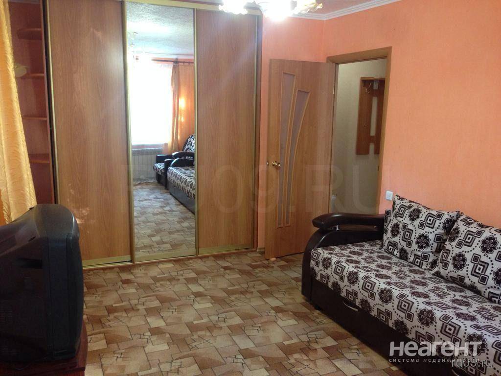 Сдаю 1-комн. квартиру, Кировский (ул. Карташова), собственник