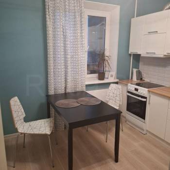 Сдается 1-комнатная квартира, 40 м²