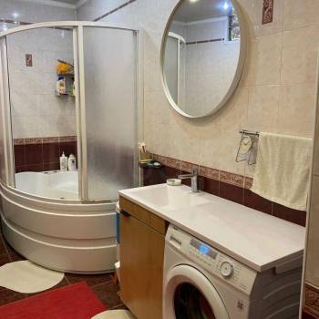 Продается Дом, 300 м²