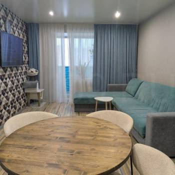 Продается 3-х комнатная квартира, 57 м²