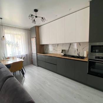 Продается 2-х комнатная квартира, 61 м²