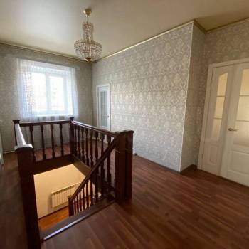 Продается Дом, 242 м²