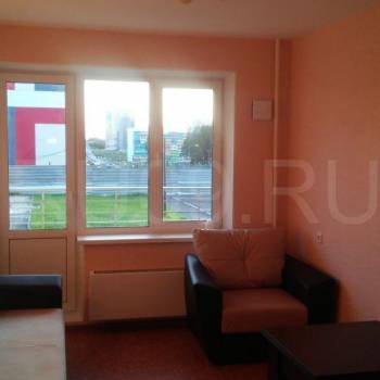 Сдается 1-комнатная квартира, 38 м²