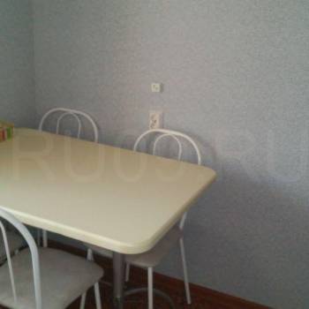 Сдается 1-комнатная квартира, 38 м²