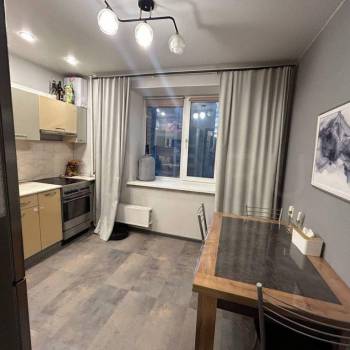 Продается 2-х комнатная квартира, 61 м²