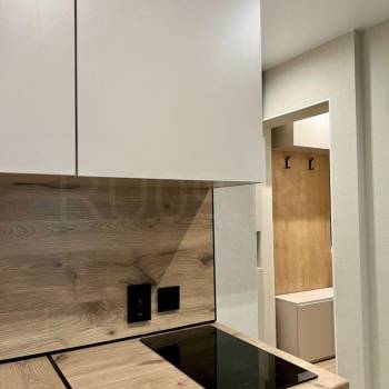 Продается 1-комнатная квартира, 17 м²