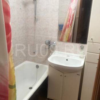 Сдается Многокомнатная квартира, 64 м²