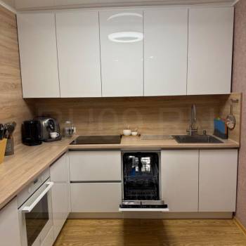 Продается Многокомнатная квартира, 95 м²