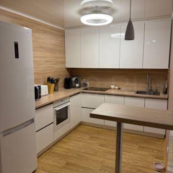 Продается Многокомнатная квартира, 95 м²