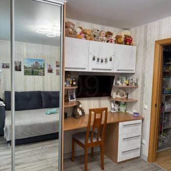 Продается Многокомнатная квартира, 95 м²