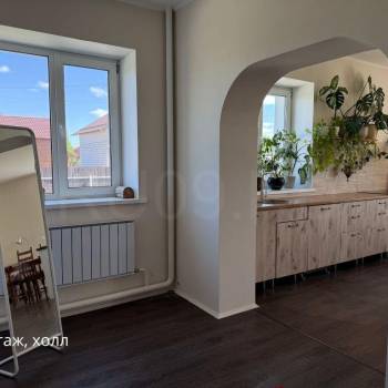 Продается Дом, 196 м²