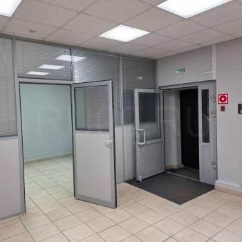 Сдается Нежилое помещение, 406 м²