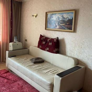 Продается Многокомнатная квартира, 78 м²