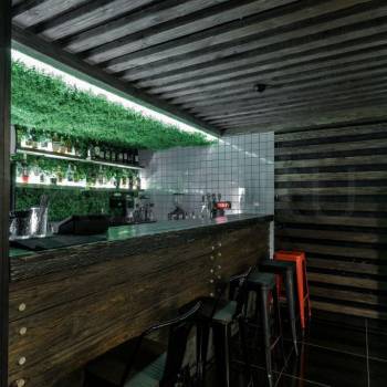 Сдается Нежилое помещение, 292 м²