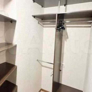 Продается 1-комнатная квартира, 38 м²