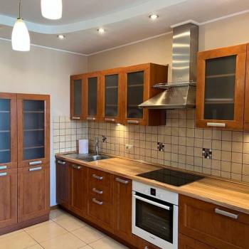 Продается 2-х комнатная квартира, 57 м²