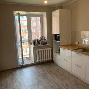 Продается 2-х комнатная квартира, 57 м²