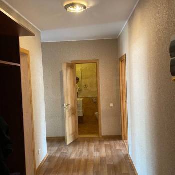 Продается 2-х комнатная квартира, 57 м²