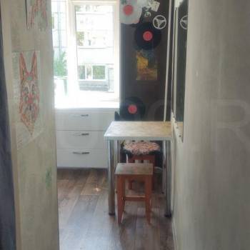 Продается 2-х комнатная квартира, 42 м²