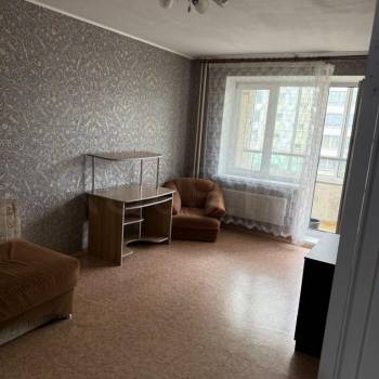 Сдается 1-комнатная квартира, 39 м²