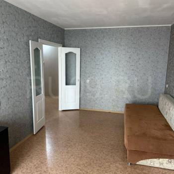 Сдается 1-комнатная квартира, 39 м²