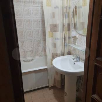 Продается Многокомнатная квартира, 92,6 м²