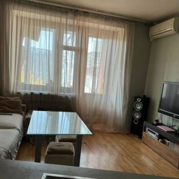 Продается 1-комнатная квартира, 43,4 м²
