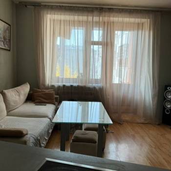 Продается 1-комнатная квартира, 43,4 м²