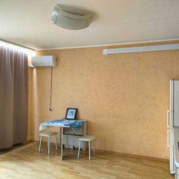 Продается 1-комнатная квартира, 47 м²