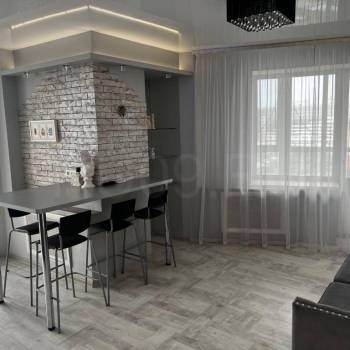 Продается 2-х комнатная квартира, 77 м²