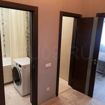 Продается 2-х комнатная квартира, 77 м²