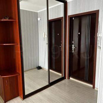 Продается Многокомнатная квартира, 69 м²