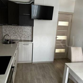 Продается Многокомнатная квартира, 69 м²