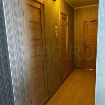 Продается Многокомнатная квартира, 69 м²