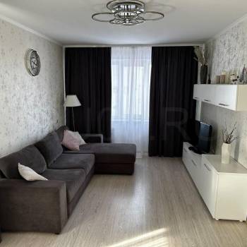 Продается Многокомнатная квартира, 69 м²