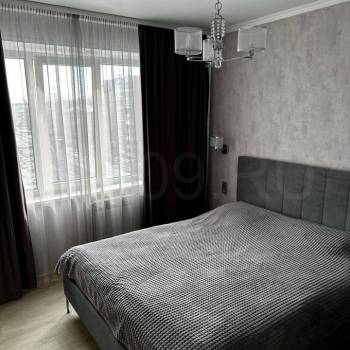 Продается Многокомнатная квартира, 69 м²