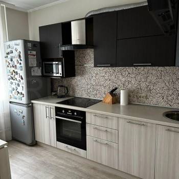 Продается Многокомнатная квартира, 69 м²