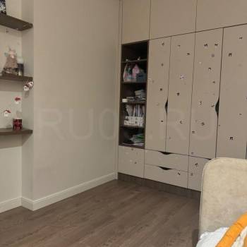 Продается Многокомнатная квартира, 90 м²