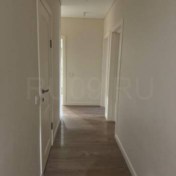 Продается Многокомнатная квартира, 90 м²