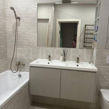 Продается Многокомнатная квартира, 90 м²